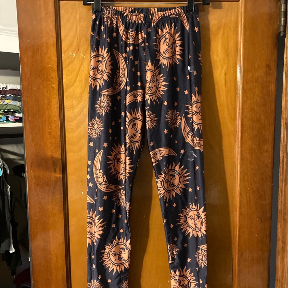 🔥3 FOR $10🔥 Sun and Moon leggings